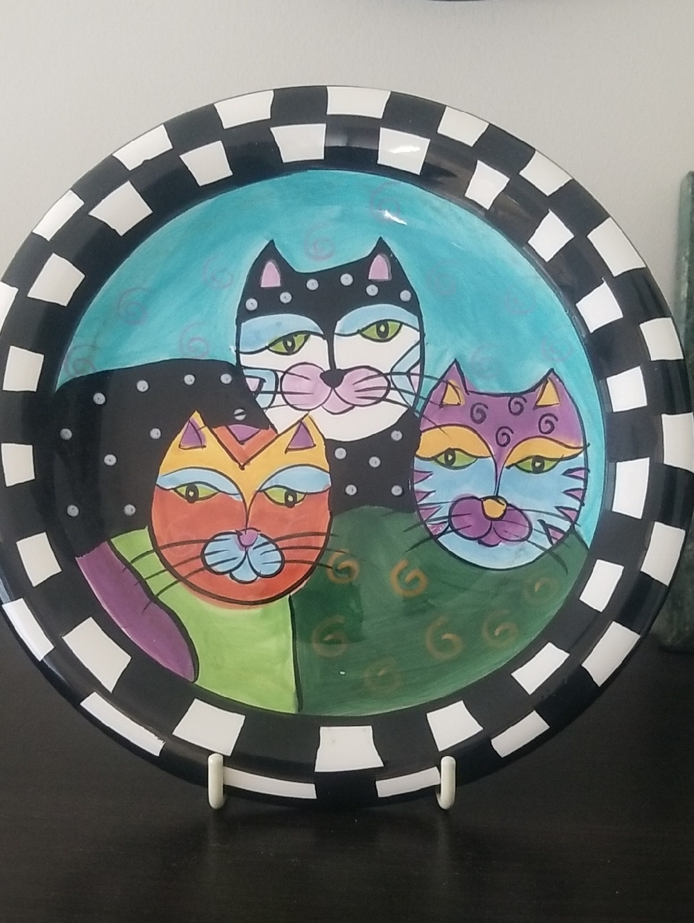 "Саt Trio" Hand Painted Colorful Cat Art Plate